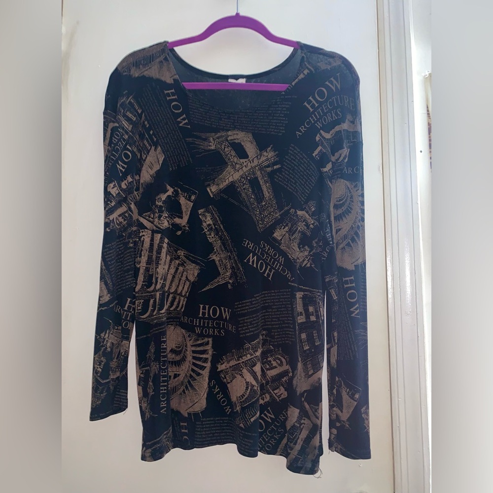 Vintage Architecture Long Sleeve Top